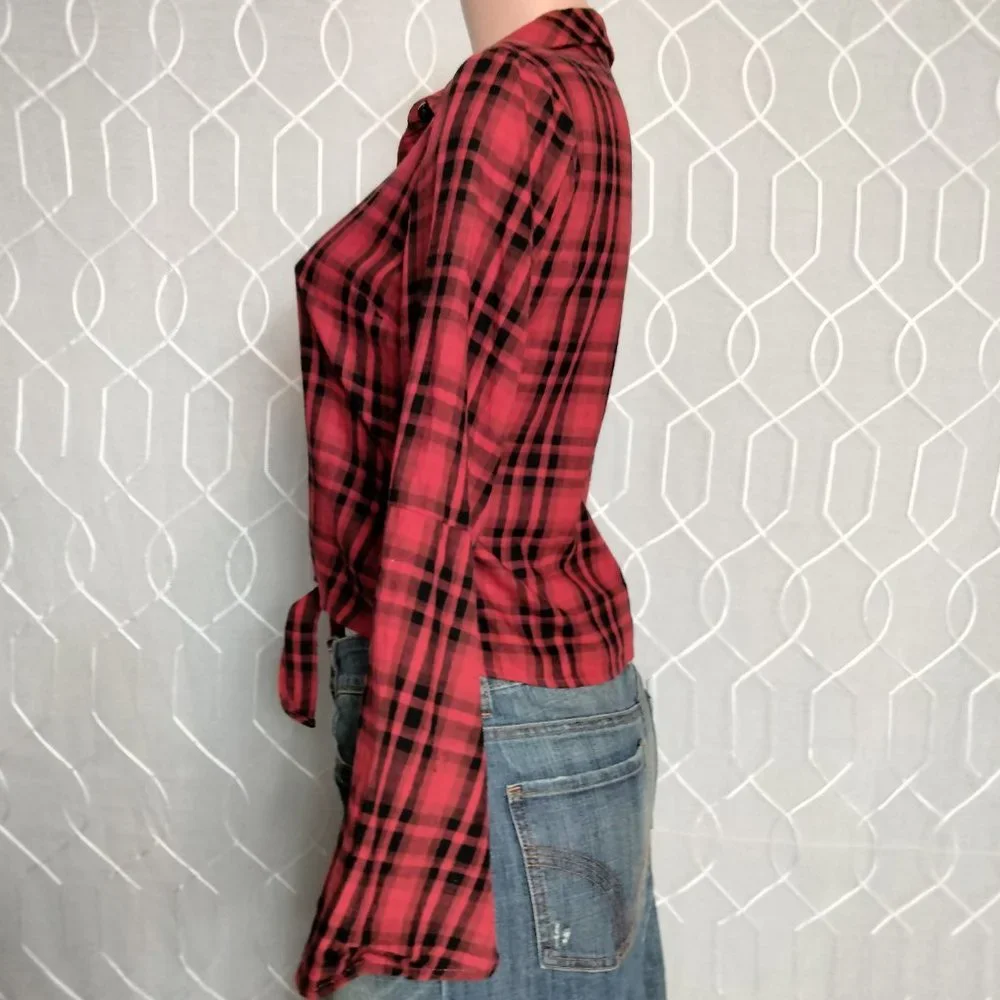 Altar’d State Red & Black Checks large Bell Sleeves Button up Tie Front  Shirt M - Picture 8 of 9